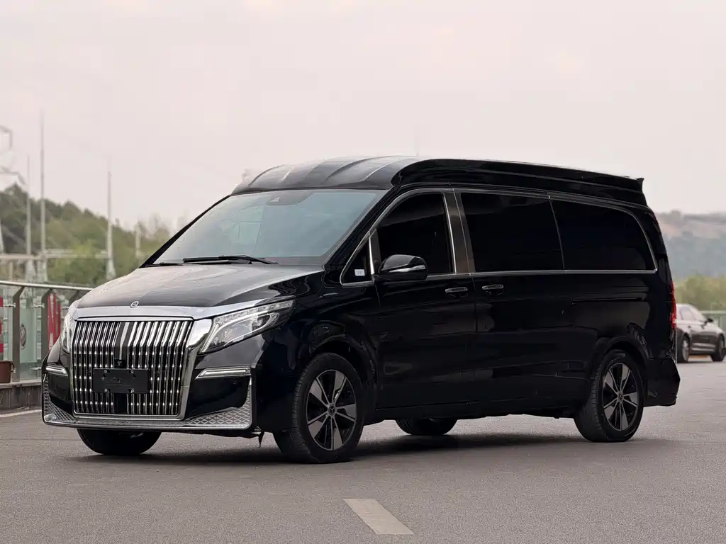 Mercedes-Benz V-Class 2023