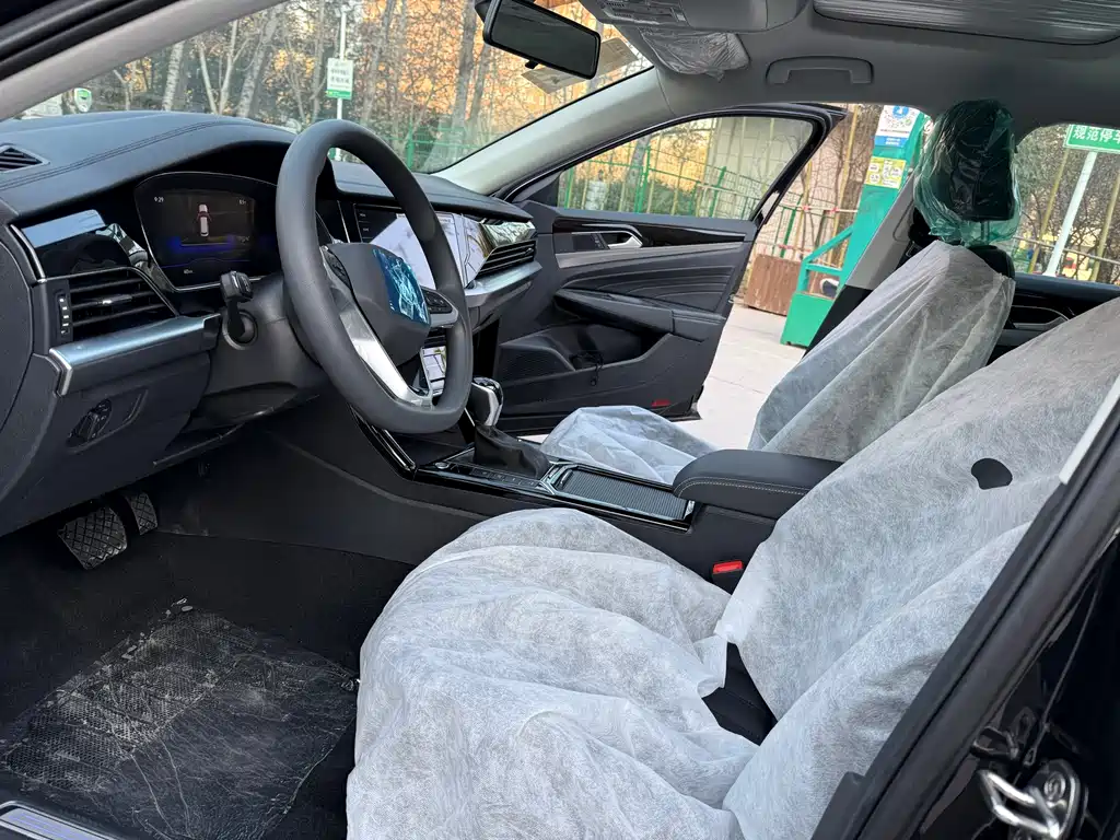 VOLKSWAGEN PASSAT NEW ENERGY