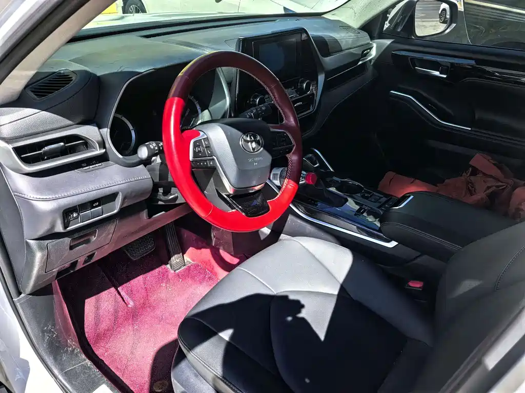 Toyota Highlander — миниатюра 6