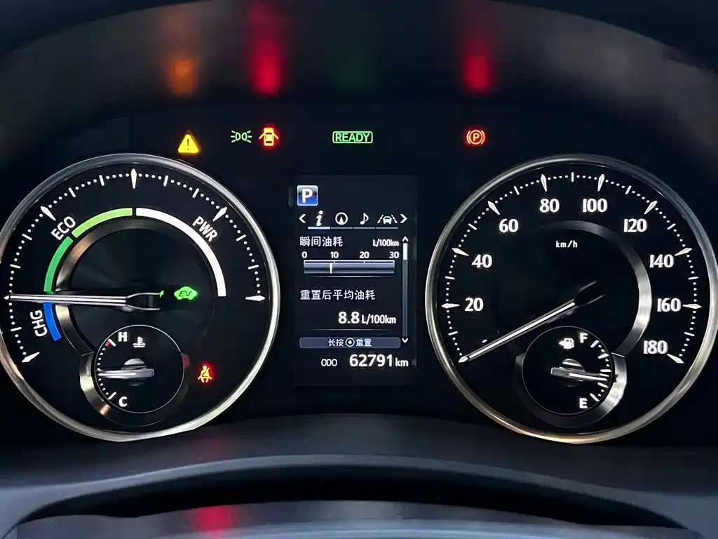 Toyota Vellfire — миниатюра 19