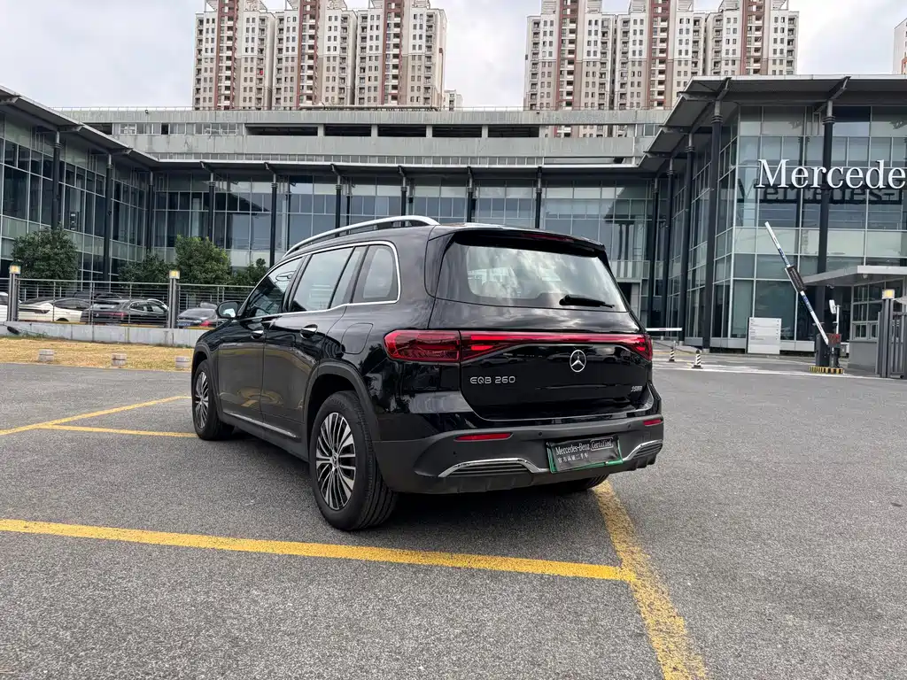 Mercedes-Benz EQB — миниатюра 21