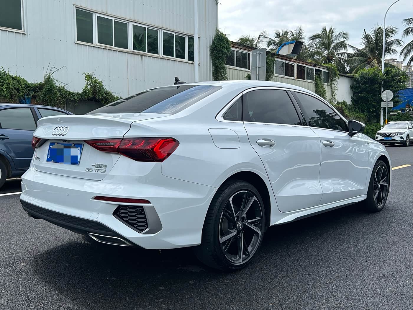 Audi A3 1.4 л 2022 г. Белый, пробег 30000 км