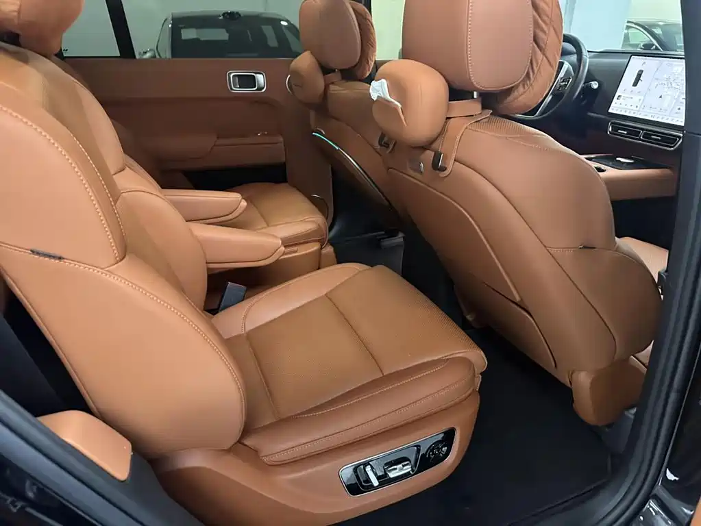Li Auto Li L9 — миниатюра 16