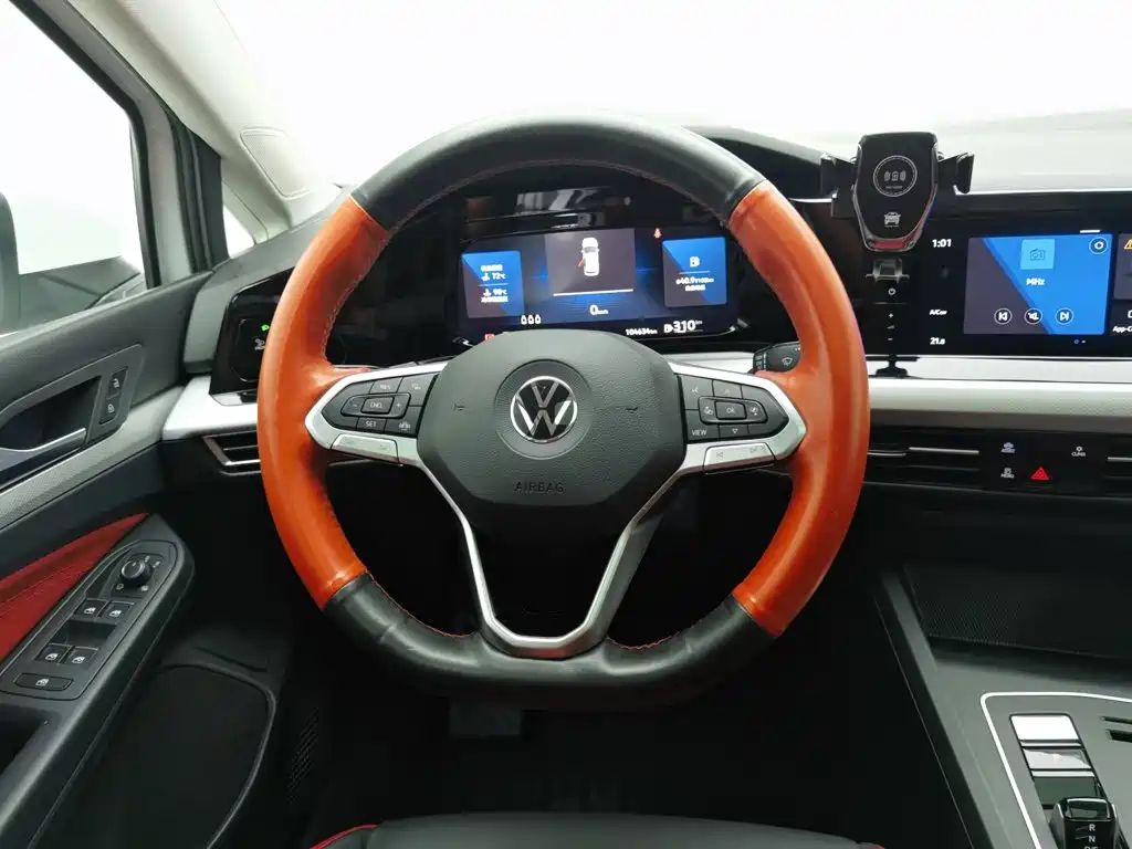 Volkswagen Golf — миниатюра 11
