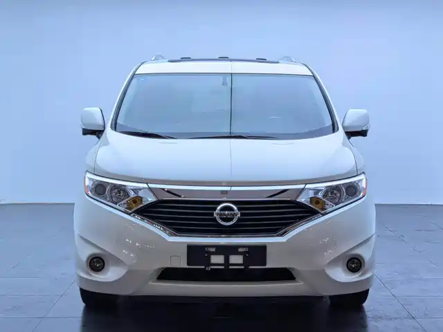 Nissan Quest