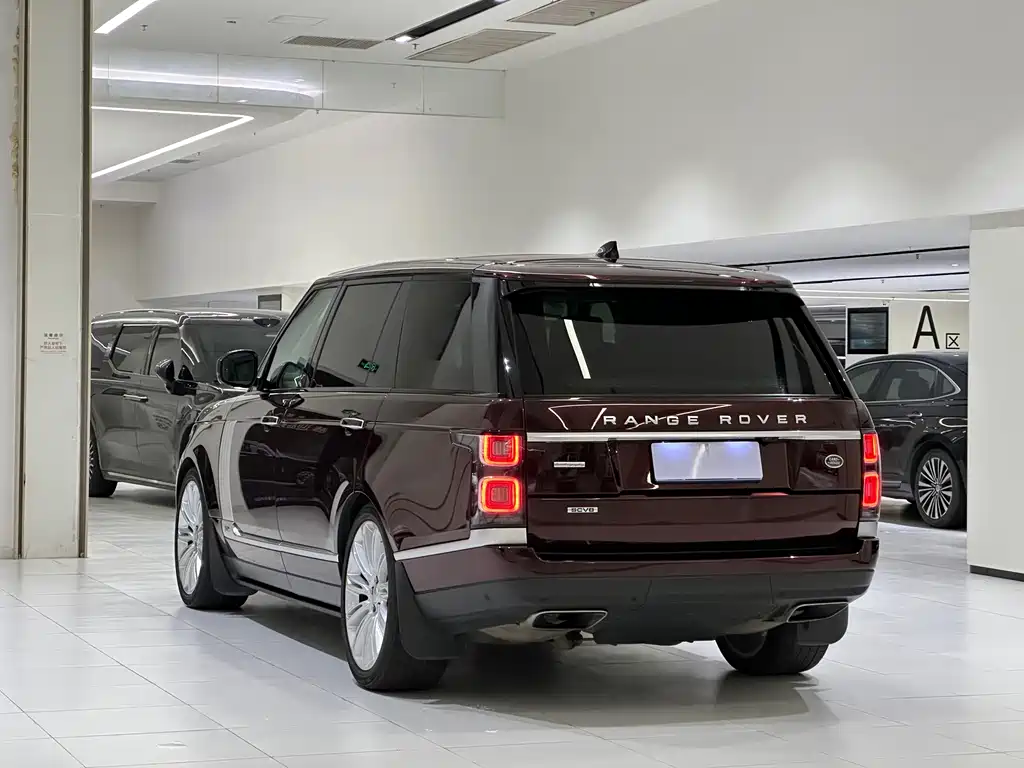 Land Rover Range Rover — миниатюра 7