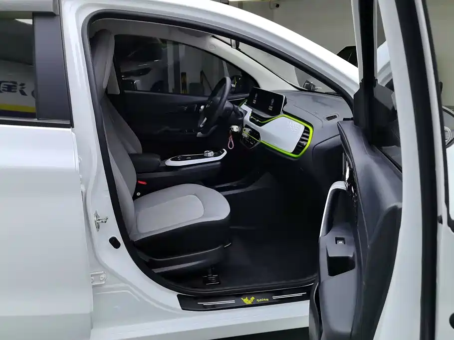 Changan Benben E-Star — миниатюра 8