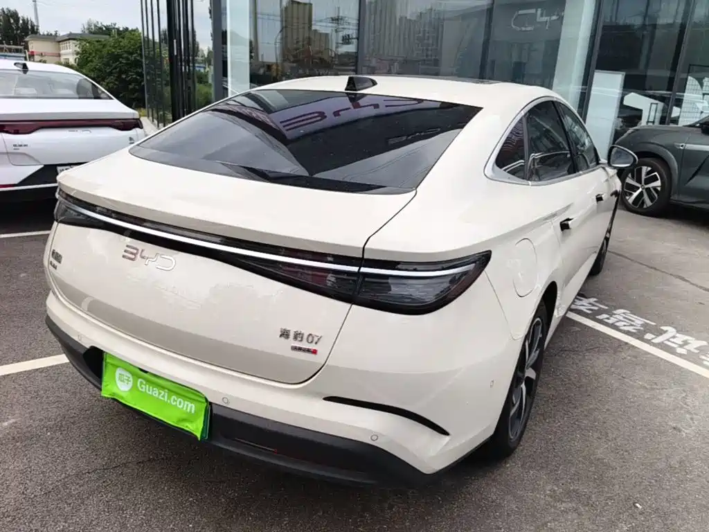 BYD Seal 07 DM-i — миниатюра 7