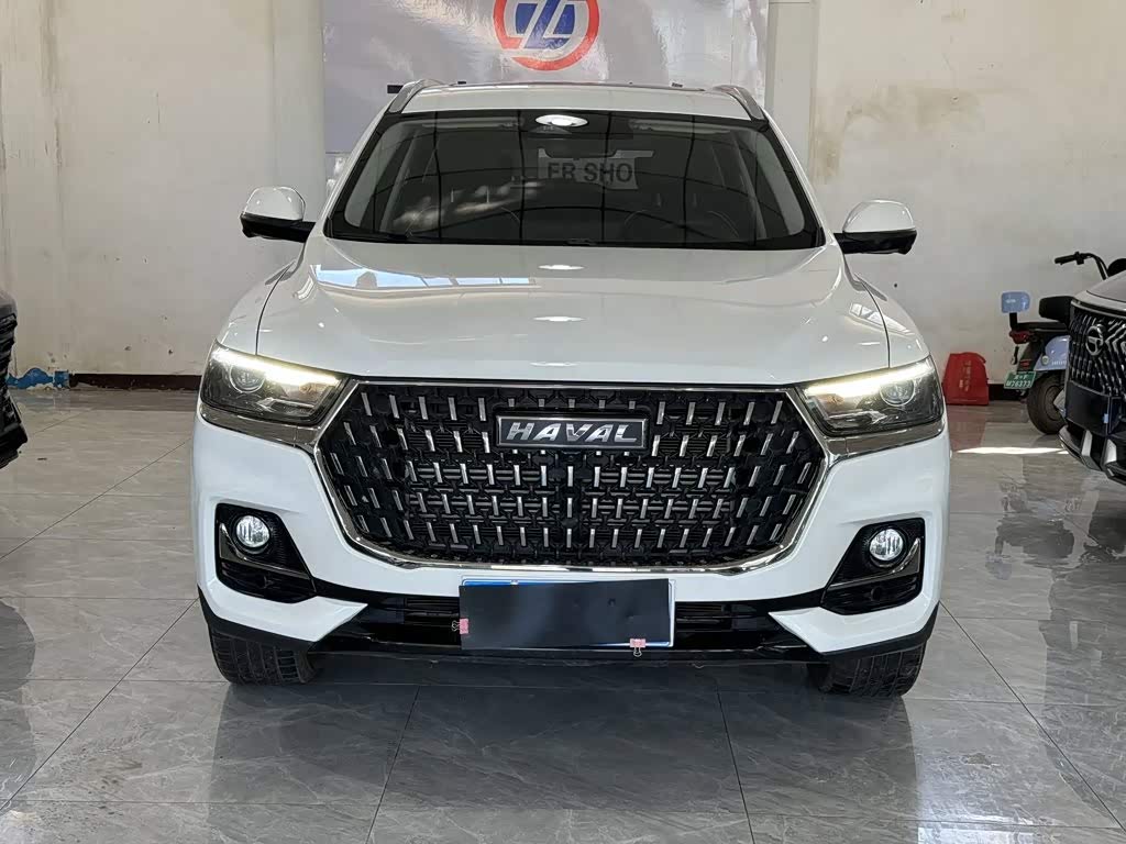 Haval Haval H6 1.5 л 2023 г. Белый, пробег 19000 км
