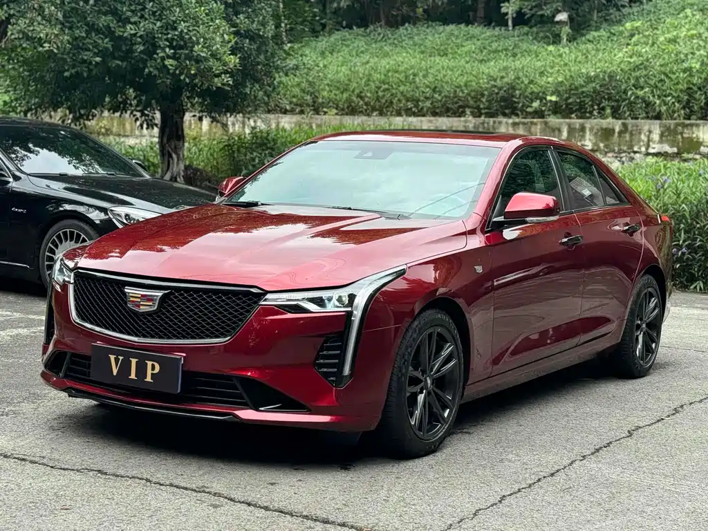 CADILLAC CT4