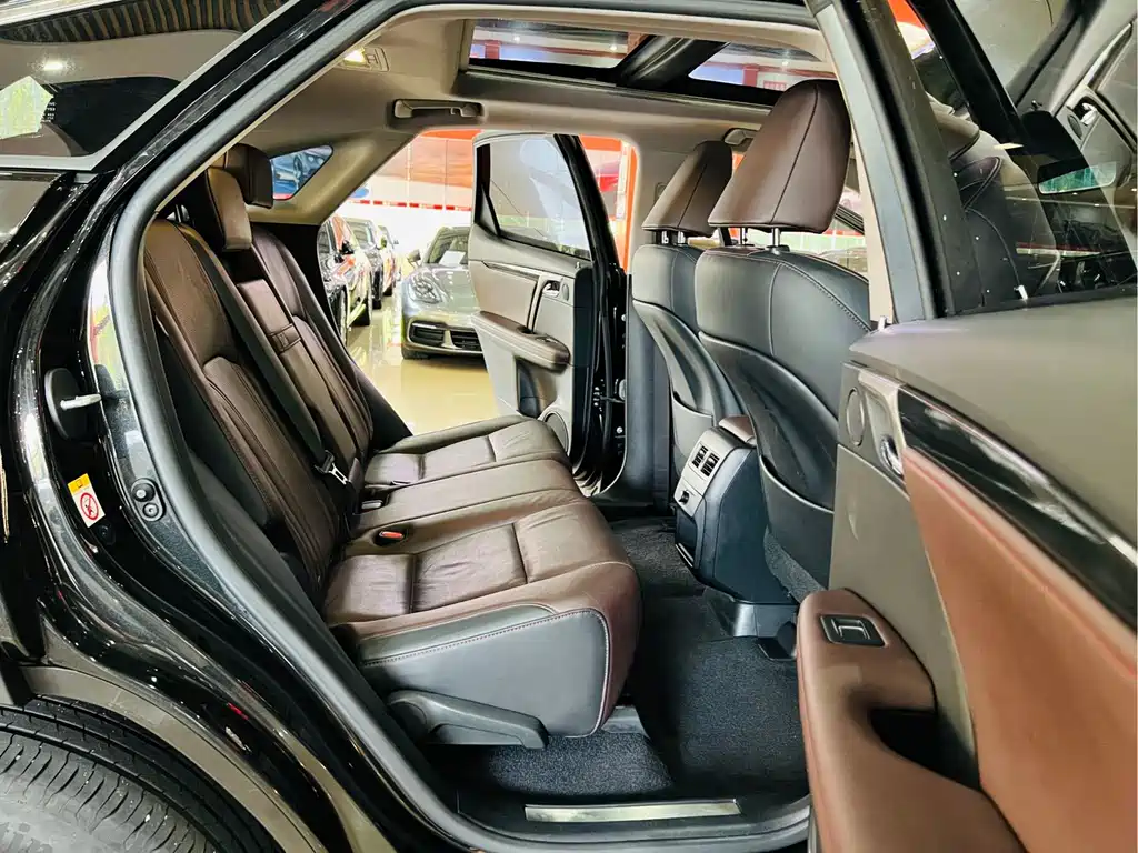 Lexus RX — миниатюра 11