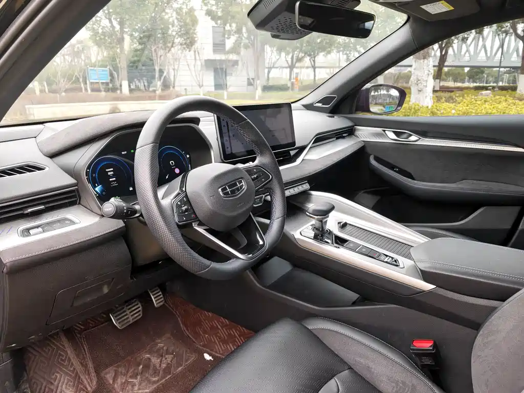 GEELY AUTOMOBILE XINGRUI