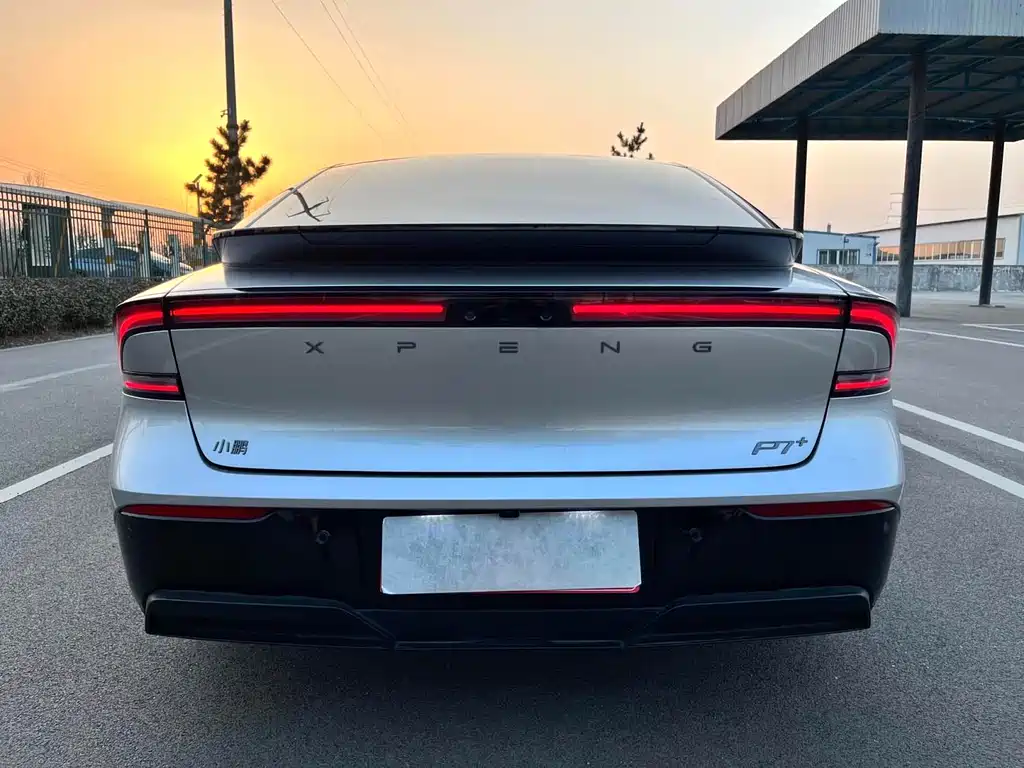 XIAOPENG P7+