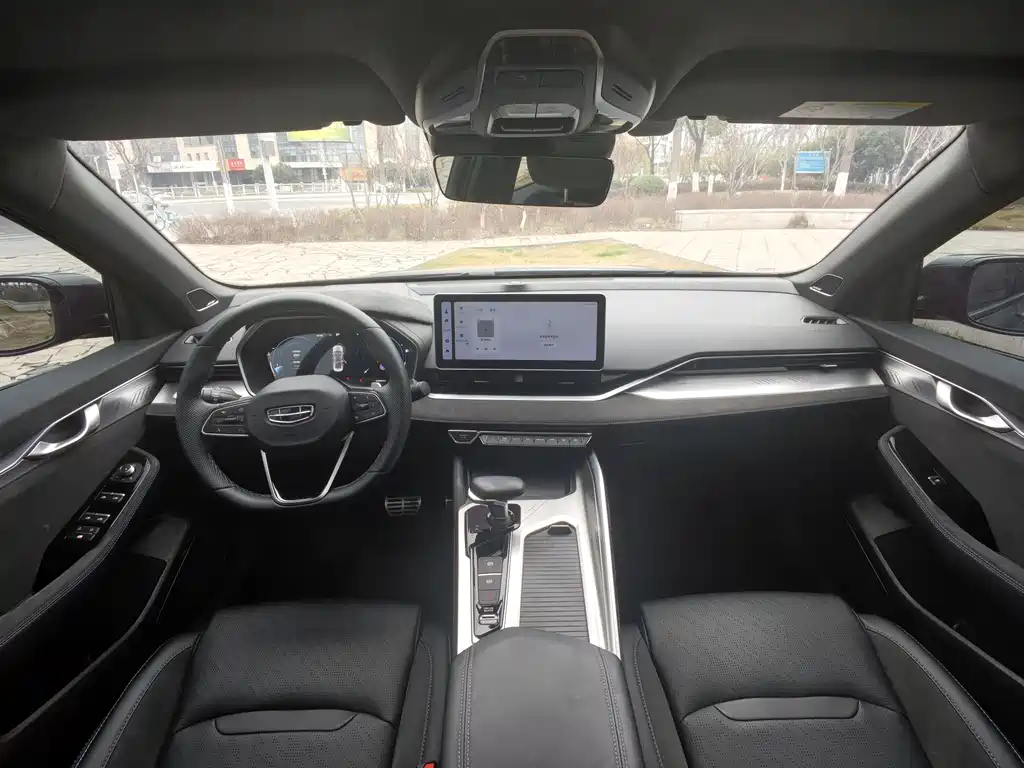 GEELY AUTOMOBILE XINGRUI