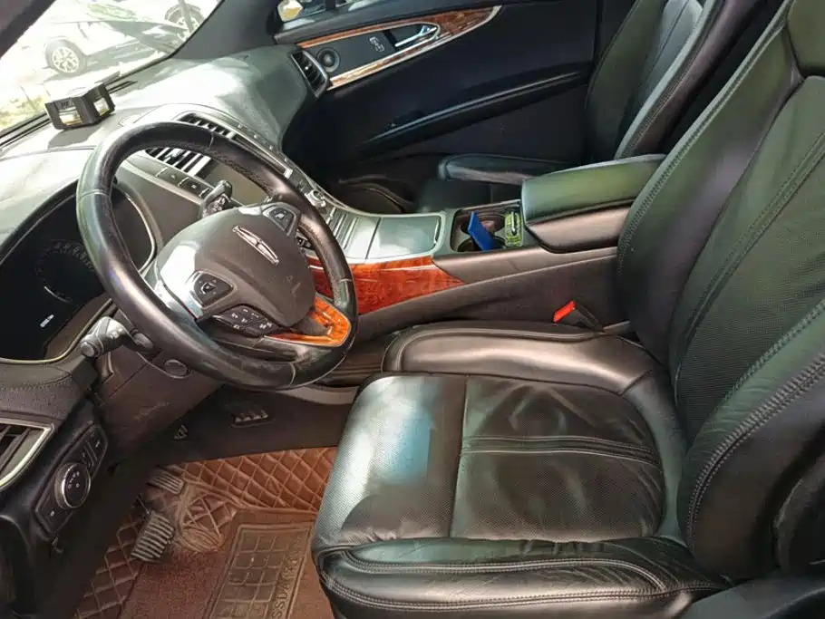 Lincoln MKX — миниатюра 9