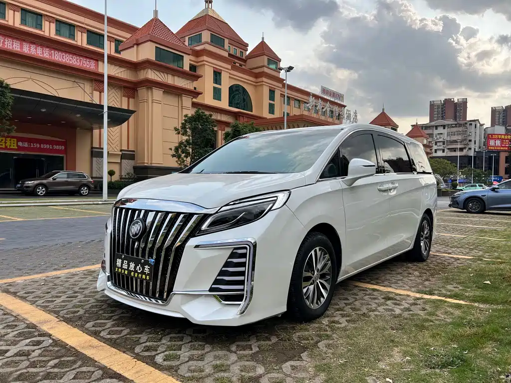 Buick GL8 2018