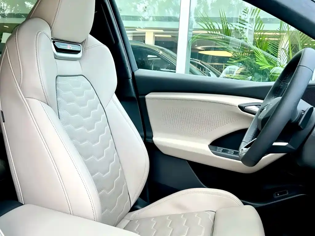 Audi AudiQ6L e-tron — миниатюра 7