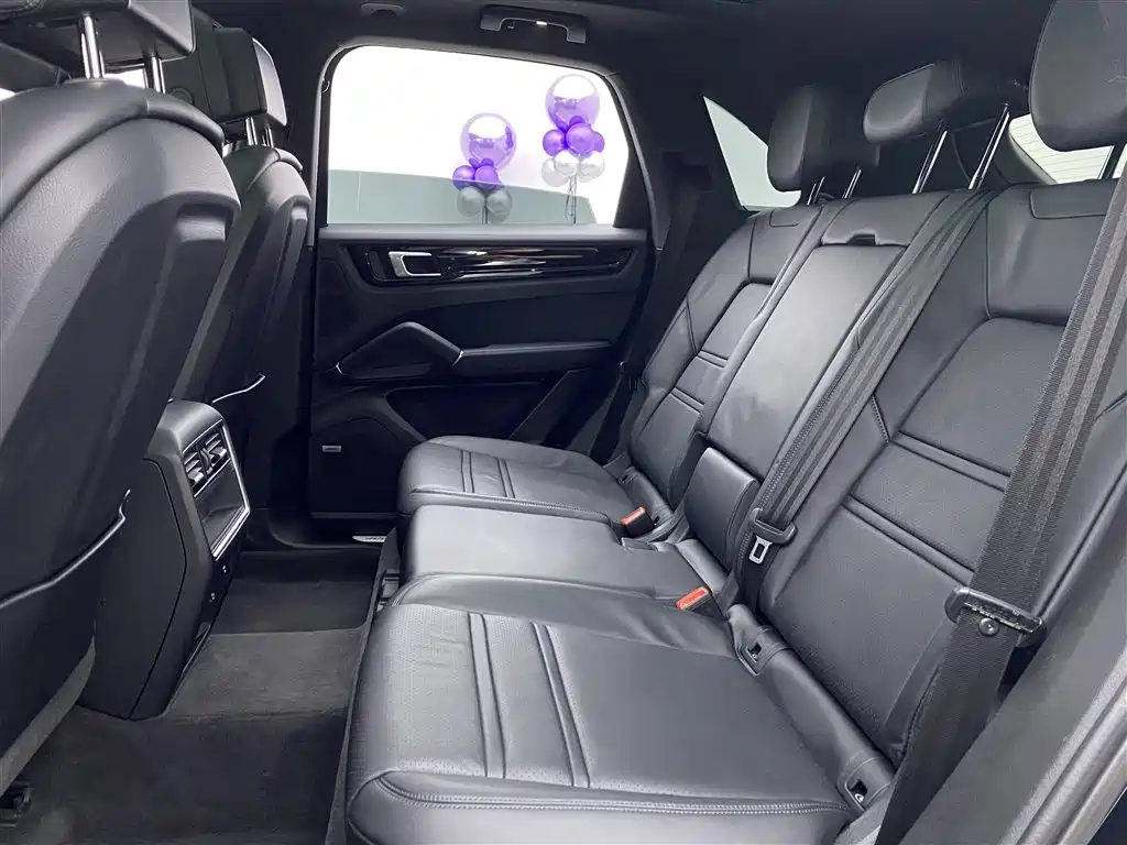 Porsche Cayenne 2019 Cayenne 3.0T