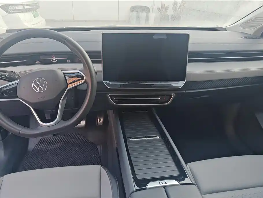 VOLKSWAGEN ID.7 VIZZION