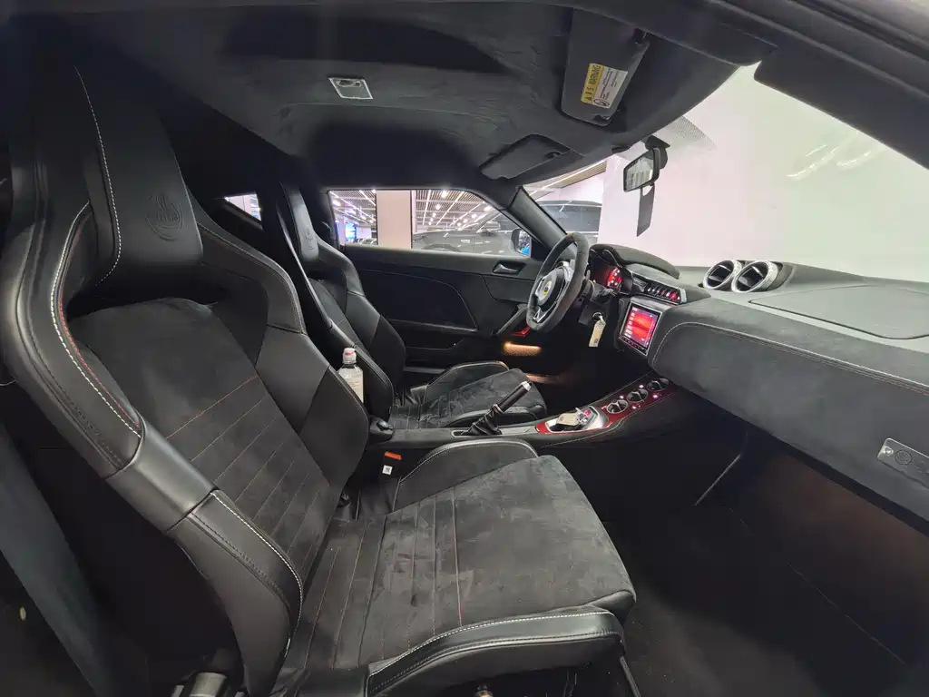 LOTUS SPORTS CAR EVORA