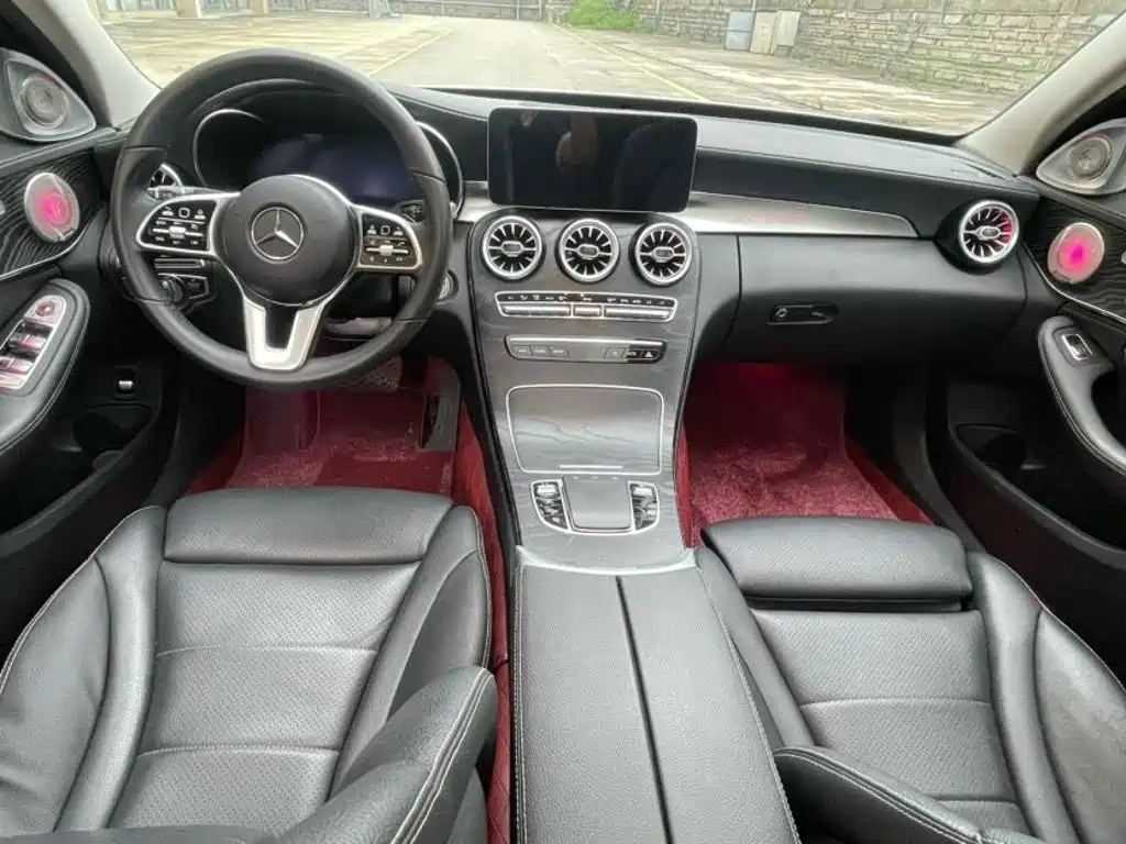 Mercedes-Benz C-Class — миниатюра 5
