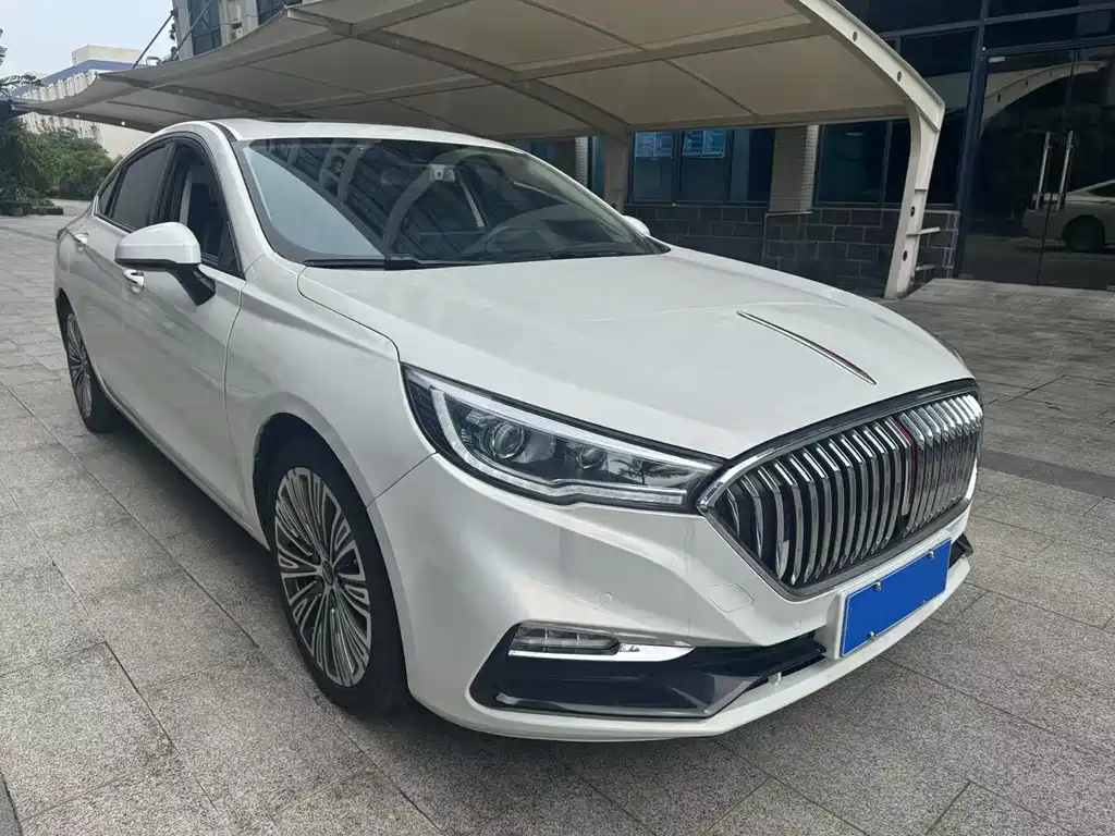 RED FLAG HONGQI H5