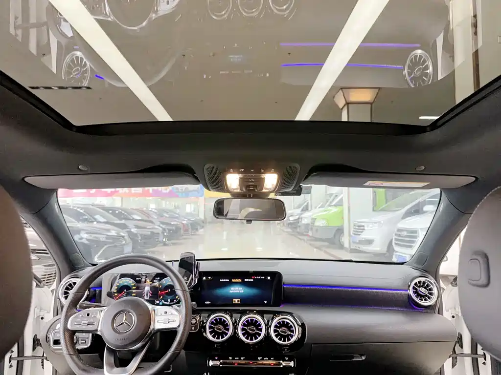 Mercedes-Benz A-Class A 2021 A 200 L Sport Fashion