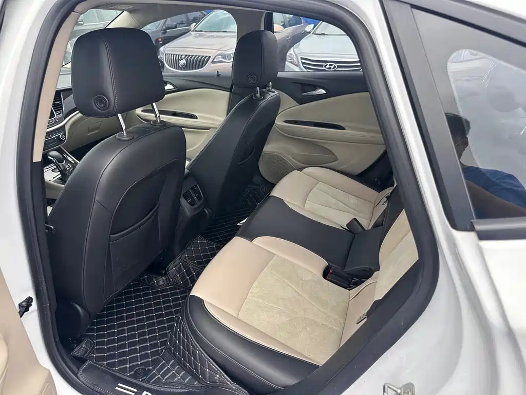 Buick Verano Sedan 15S Auto Leading Type, фото 8