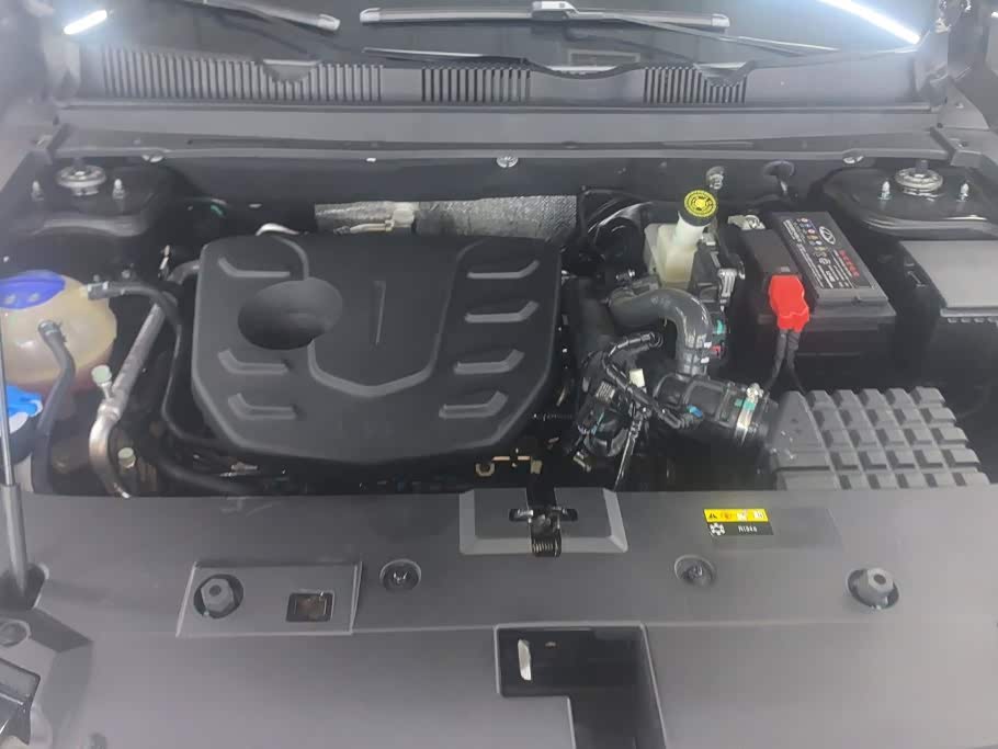 Jetour Jetour Dasheng 1.5 л 2024 г. Чёрный, пробег 11399 км