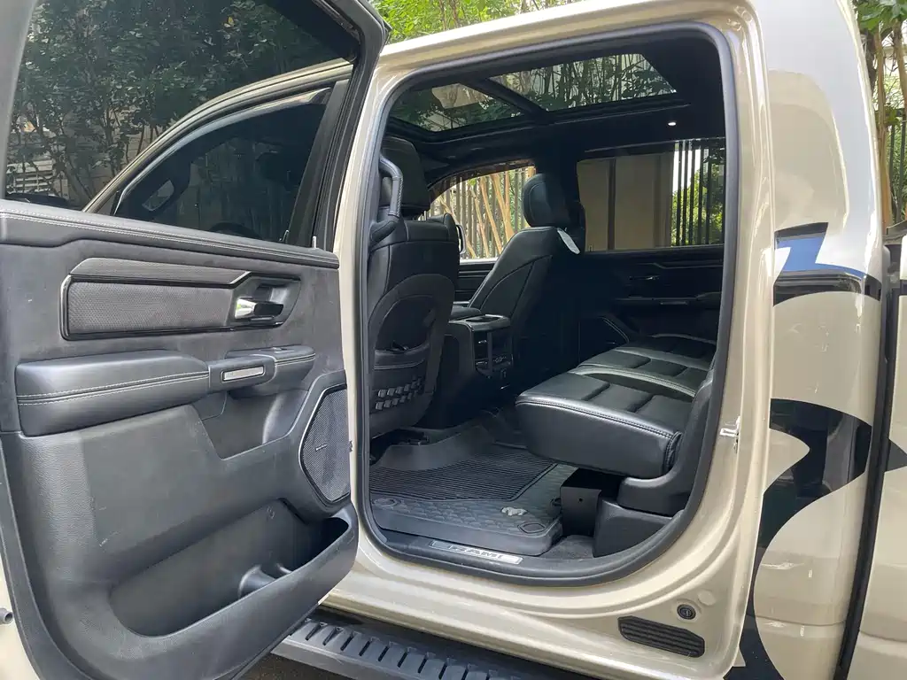RAM Ram Trucks — миниатюра 9