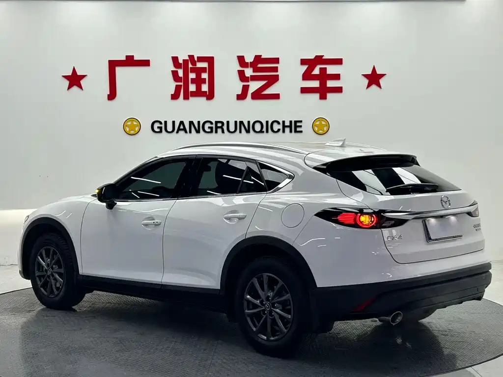 MAZDA CX 4