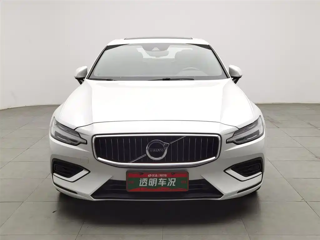 Volvo S60 2021 T4 Luxury