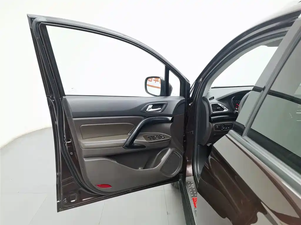 GAC GS4 2016 235T MT Luxury