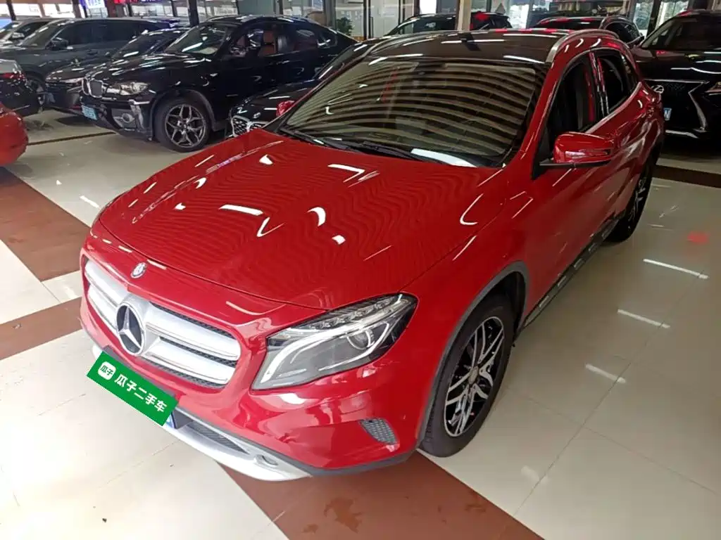 Mercedes-Benz GLA