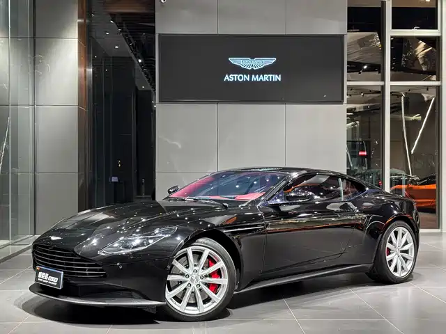 ASTON MARTIN  DB11 2019