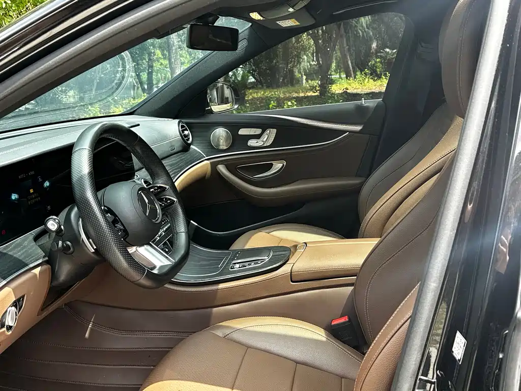Mercedes-Benz E-Class E 2023 E 300 L Luxury