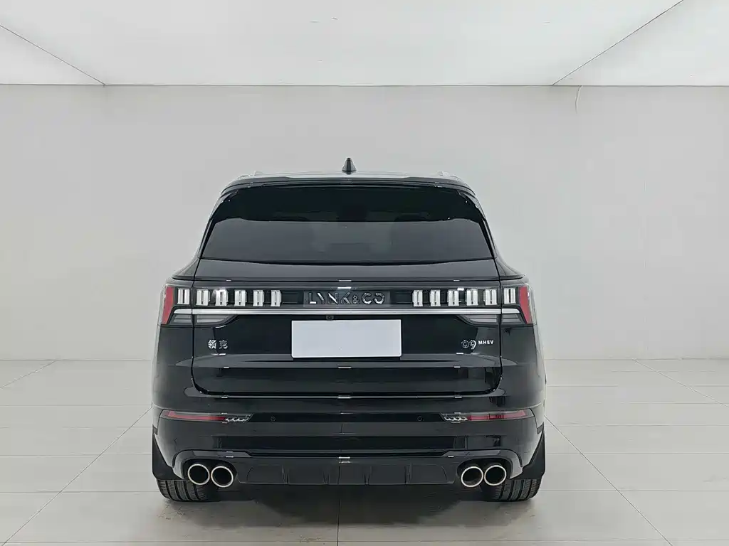 Lynk & Co 09 2021 2.0T Halo мест