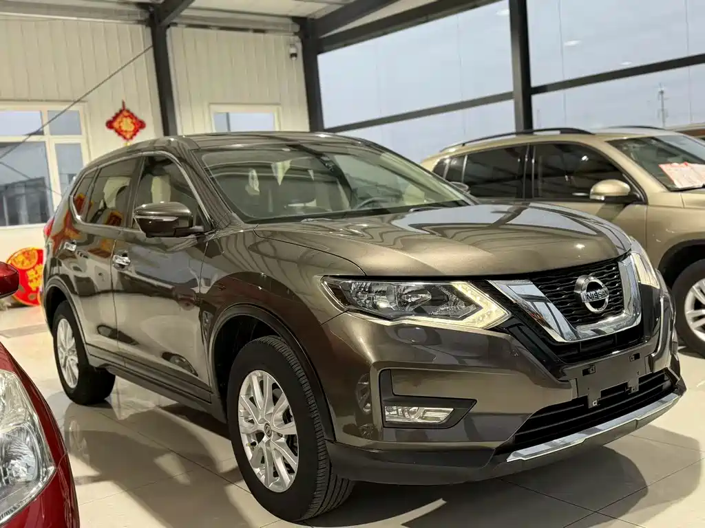 Nissan X-Trail 2017 2.0L CVT Comfort 2WD