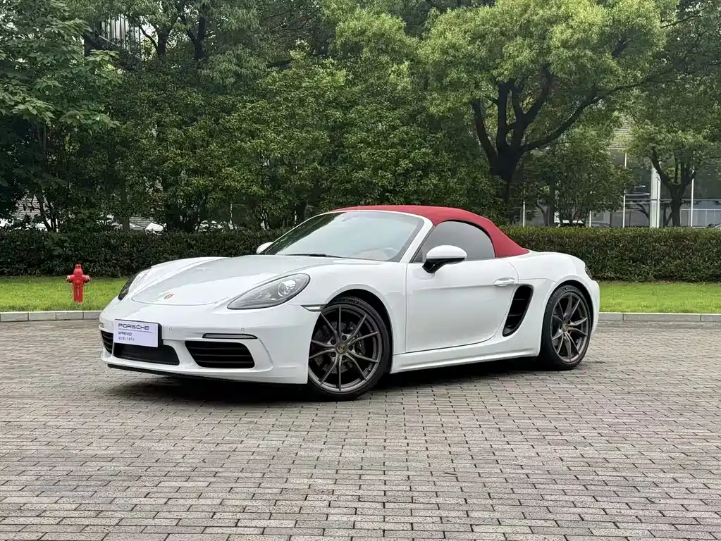 Купить Porsche 718