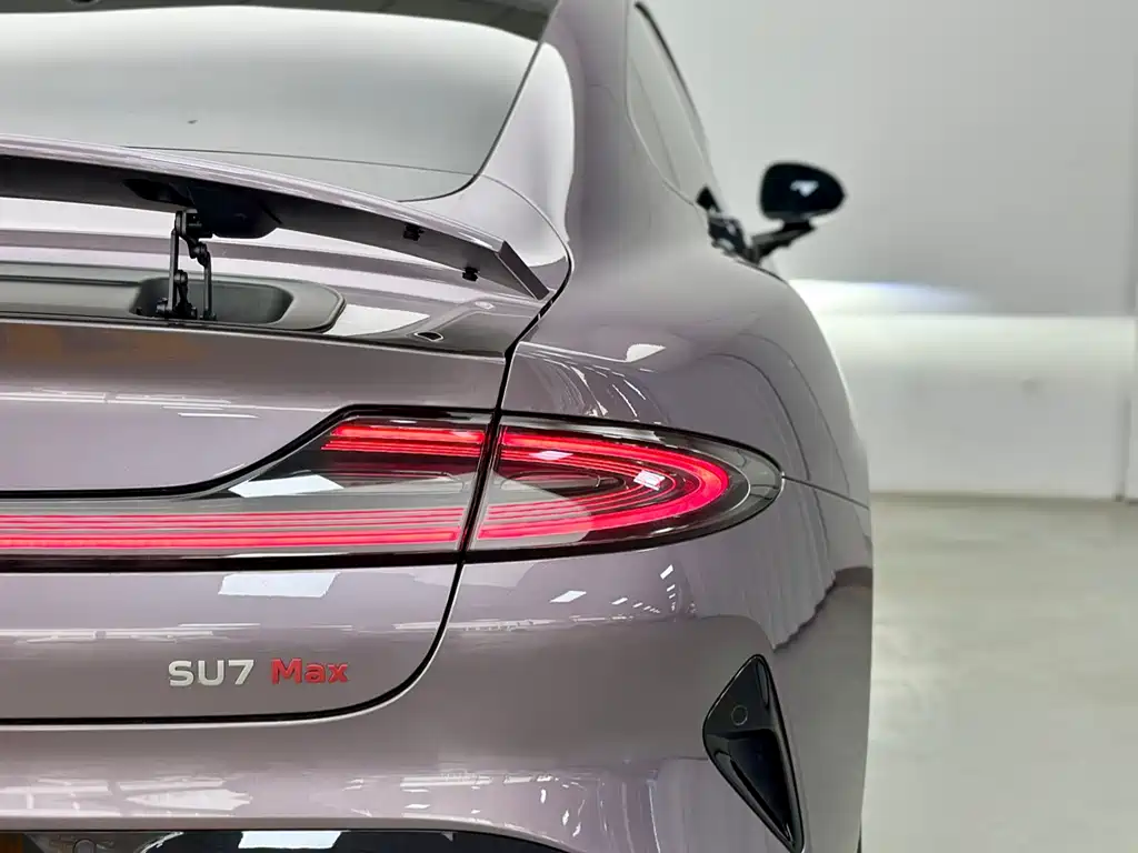 XIAOMI CAR XIAOMI SU7