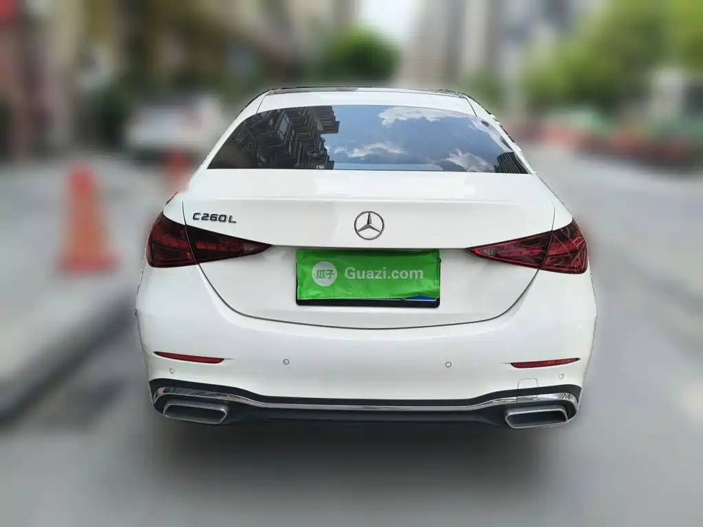 Mercedes-Benz C-Class — миниатюра 5