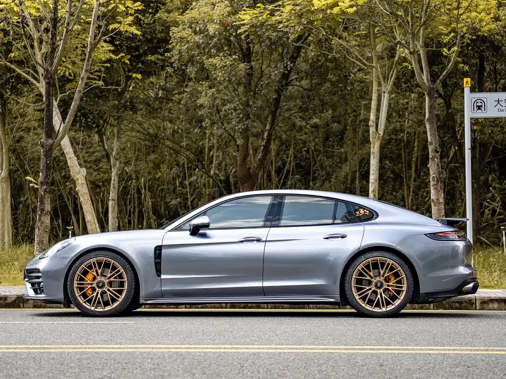Porsche Panamera — миниатюра 16