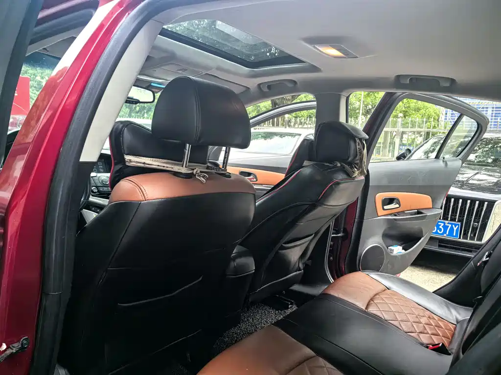 Chevrolet Cruze 2013 1.6L AT Luxury