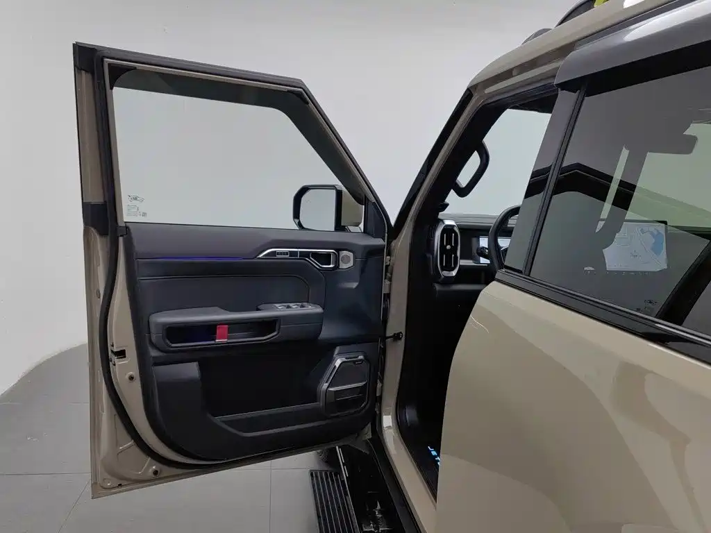Jetour Traveller — миниатюра 8
