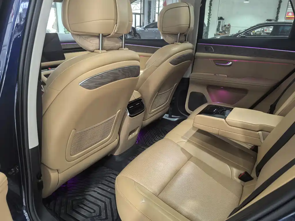 HONGMENG ZHIXING ASK THE WORLD M5