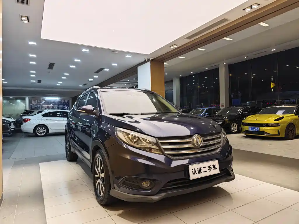 Dongfeng 580 2016 1.5T MT Luxury