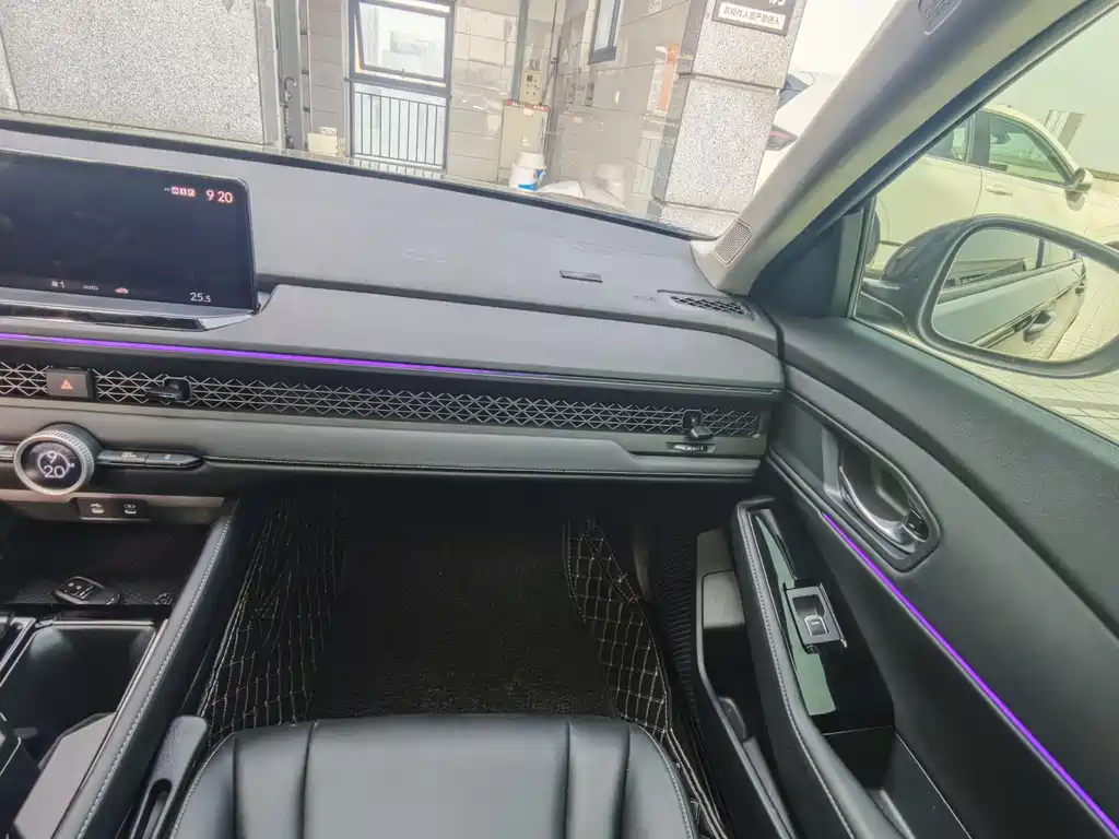 Honda Accord 2023 260TURBO Smart