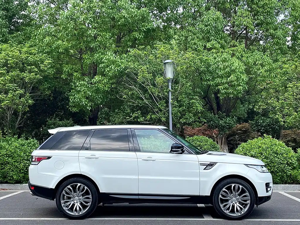 Land Rover Range Rover Sport 2015 3.0 SC V6 HSE DYNAMIC