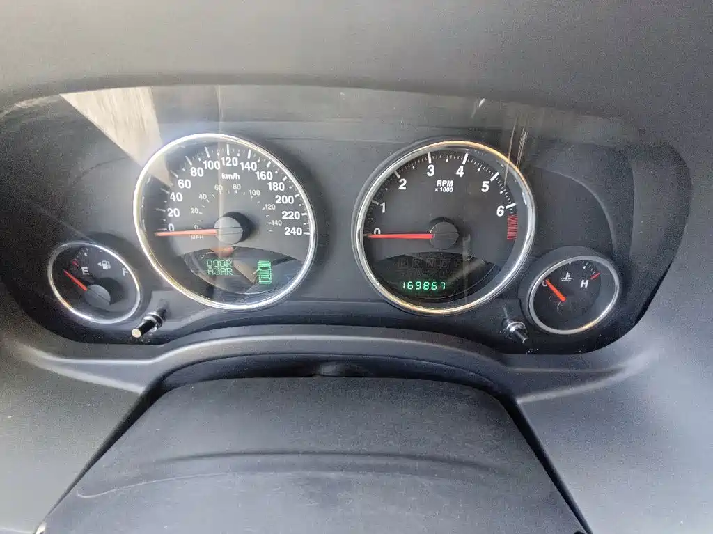 Jeep Compass (Import) — миниатюра 12