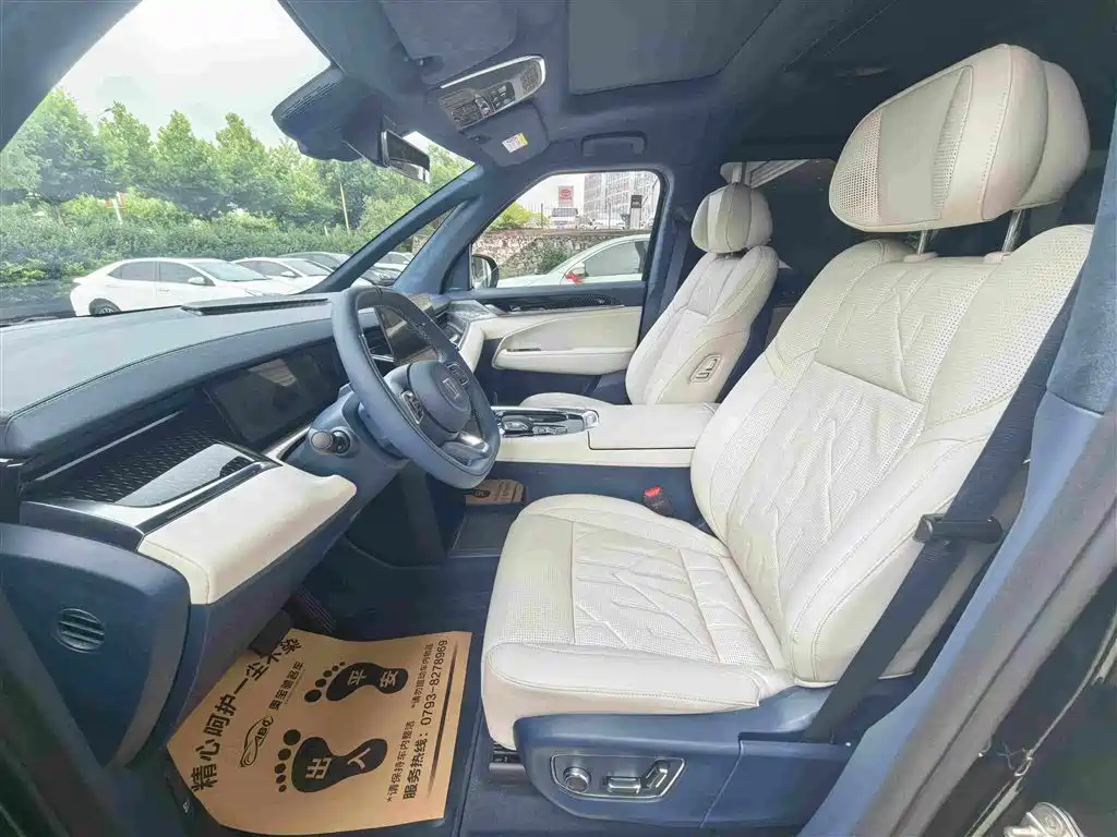 Zeekr 009 2024 мест Executive 108kWh